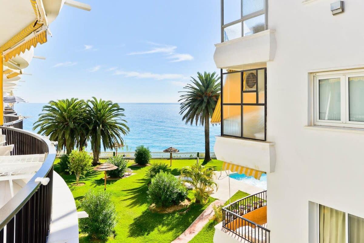 شقة Acapulco Playa نيرخا المظهر الخارجي الصورة